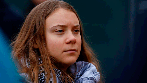 Greta Thunberg pidió recordar «el verdadero enemigo» al inicio de su juicio en Londres