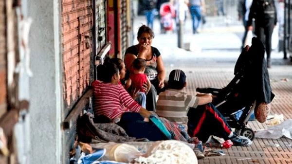 Se conocieron los índices de la pobreza: el 57% de los Argentinos no alcanza a cubrir las necesidades básica