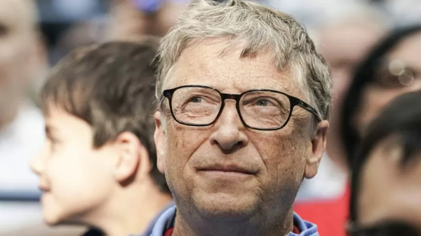 Bill Gates viajó al futuro y tiene la clave para salvar a la humanidad: qué dijo