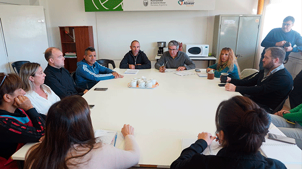 El subsecretario de Deporte en Alvear: «Nosotros acompañamos a todos los clubes de la provincia»