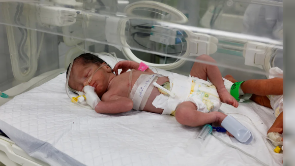 Milagro en Gaza: salvaron a una beba que sacaron del vientre de su madre muerta