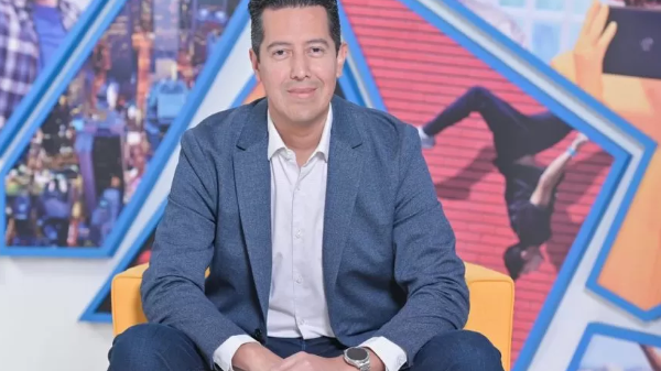 Santiago Cardona, de Intel: «Las empresas entienden el beneficio de la IA, ahora es el momento de llevarlo al consumidor»