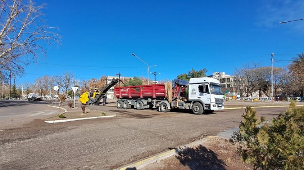 Se viene el asfalto en avenida Zapata