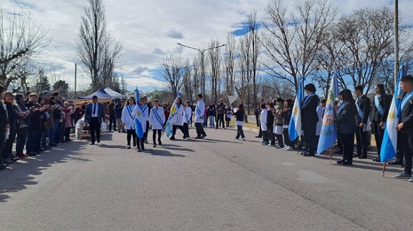 Las Paredes celebró su 203 aniversario