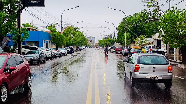 Llovieron 40 milímetros en San Rafael: el Municipio asiste a los vecinos