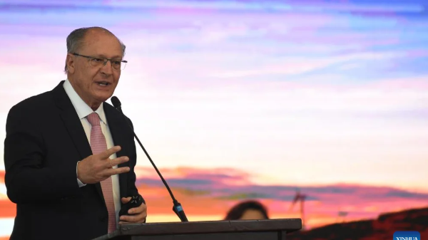 Brasil sanciona ley que establece mercado regulado de carbono