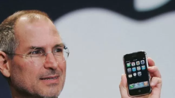 El CEO de Apple reveló la lección de Steve Jobs que todos deben conocer