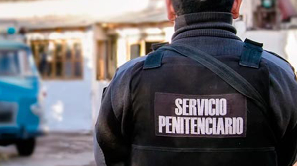 Completito: penitenciario manejaba alcoholizado y con cocaína en la billetera
