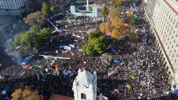 Cristina Kirchner: «Vamos a volver»