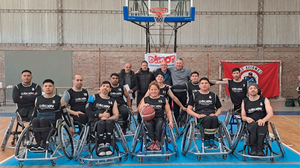 DiMoT ganó y quedó a un paso de clasificar a Primera División