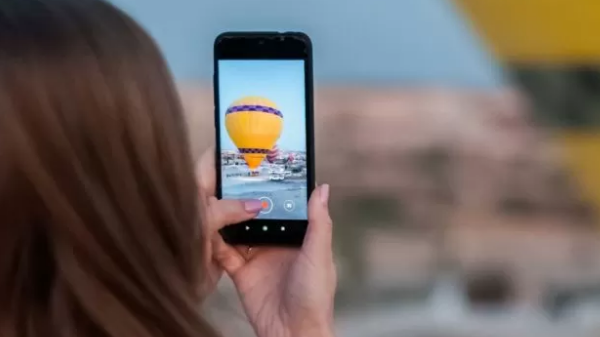 Ni iPhone ni Samsung: el celular triple lente con la mejor cámara del mercado